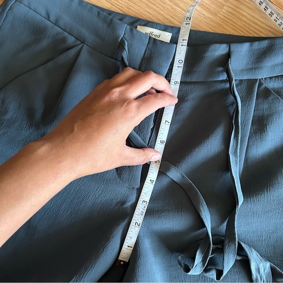 Wilfred Aritzia Dark Gray Blue Allant Pants Women’s 6 - Picture 7 of 9
